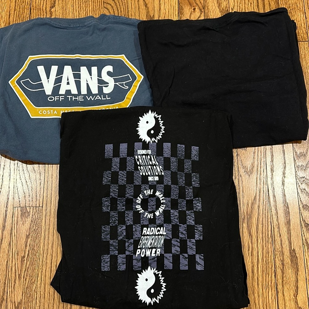 3 cotton VANS t shirts